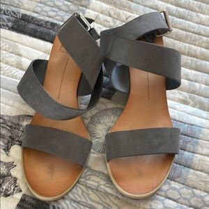 Gray Minimalist Sandals with Cushioned Sole
